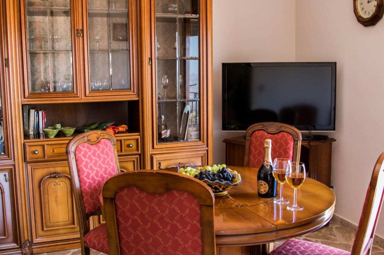 La Casa Della Nonna Villa San Mauro Castelverde Kültér fotó